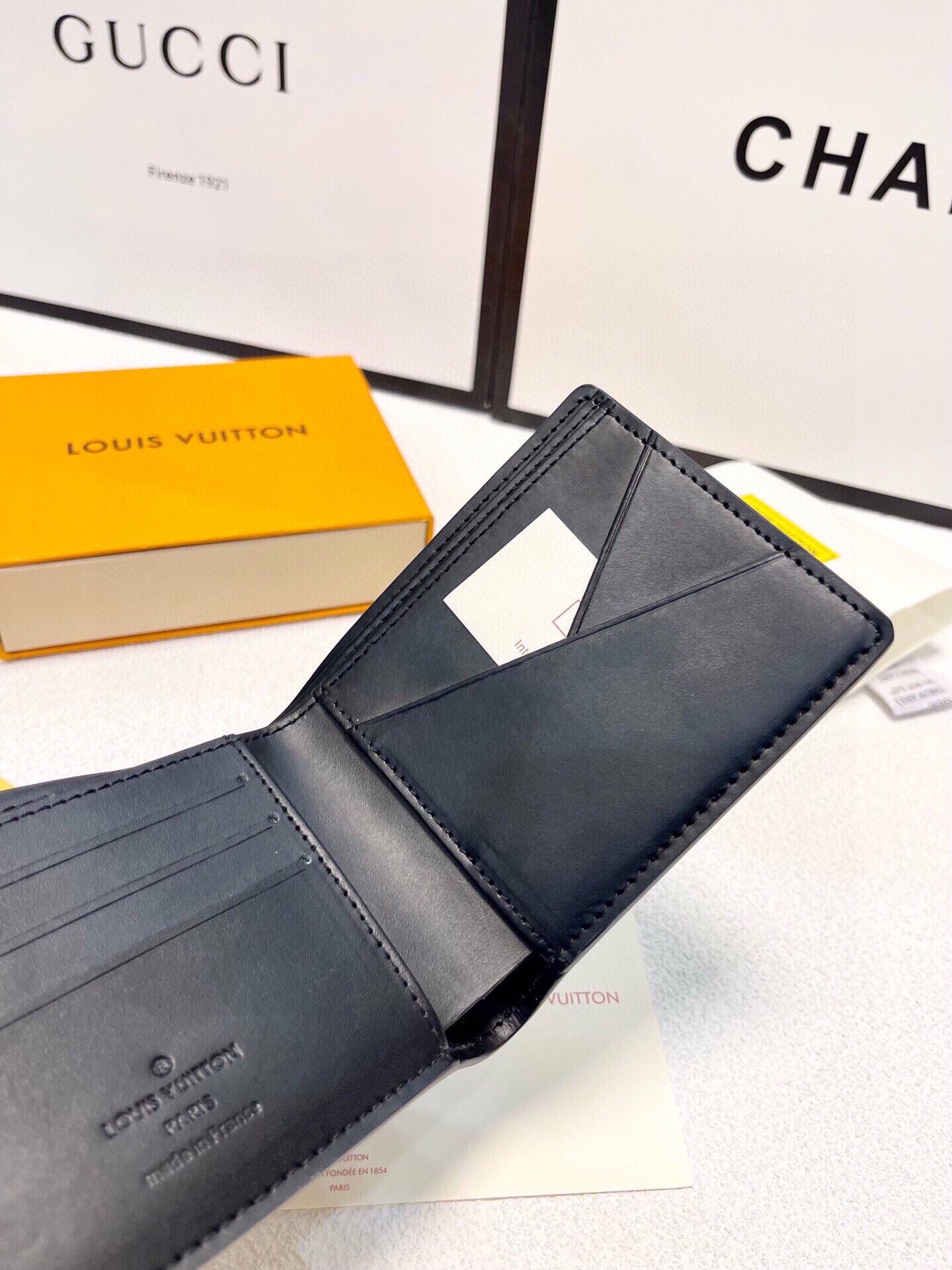 #2 Black Wallet